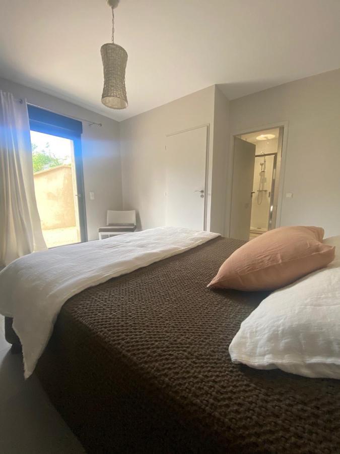Bed and Breakfast Les Centaurines Saint-Siffret Exterior foto