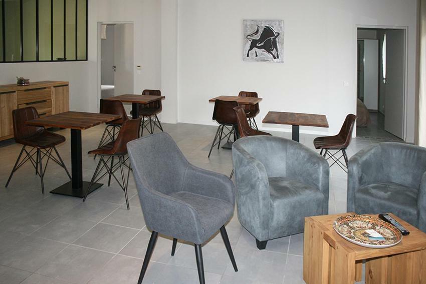 Bed and Breakfast Les Centaurines Saint-Siffret Exterior foto