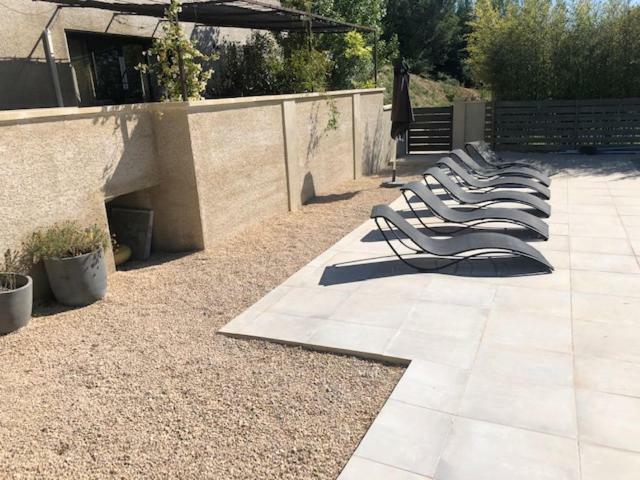 Bed and Breakfast Les Centaurines Saint-Siffret Exterior foto